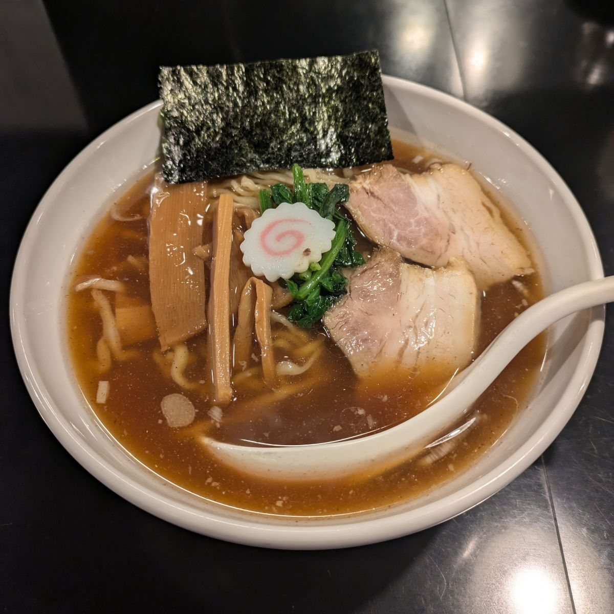 AKEBIの生姜の香る醤油ラーメン