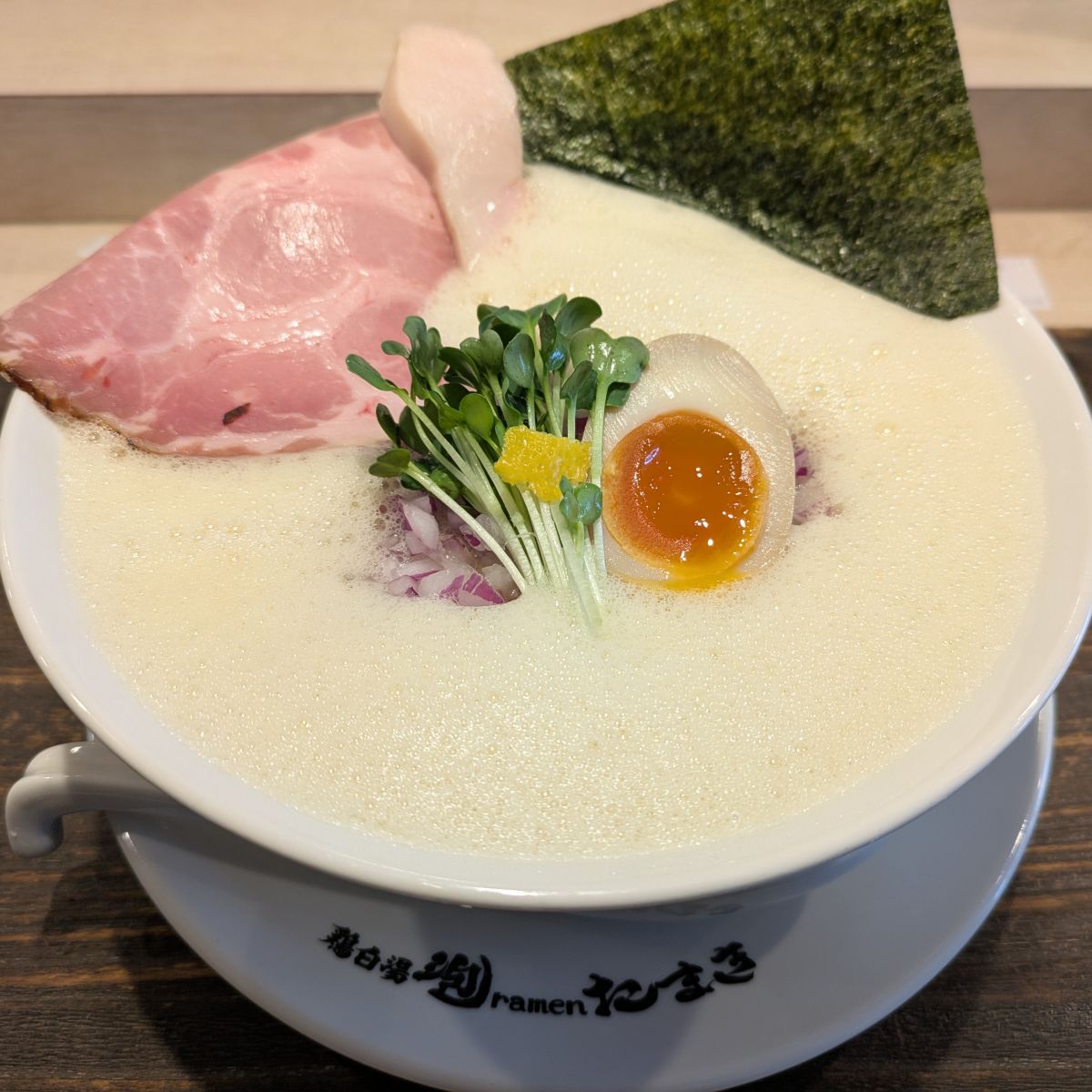 たまきの鶏白湯泡ラーメン